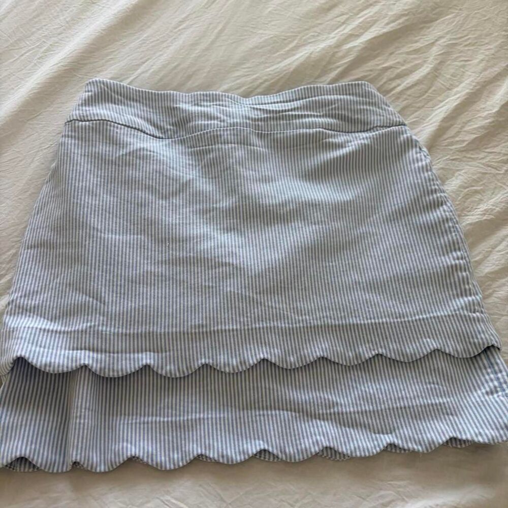 CROWN & IVY Women's Blue White Striped Mini Skirt Scalloped Hem Preppy Summer Si